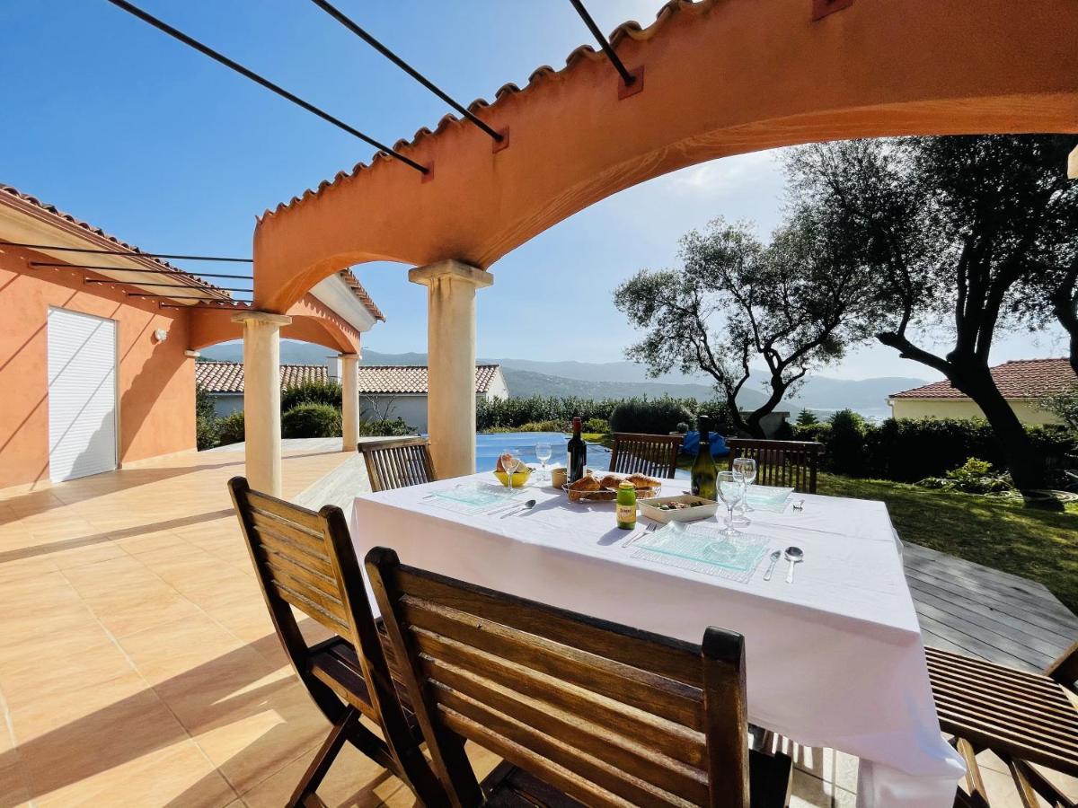 Superbe Avec Piscine Vue Mer, Proche Et Porticcio * Pietrosella
